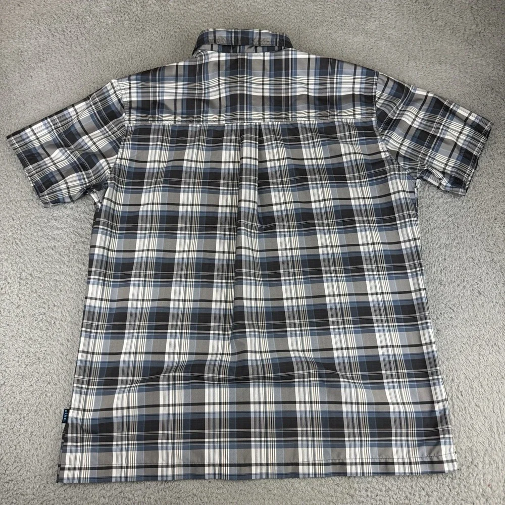 KUHL Men's Large Blue Plaid Short Sleeve Button Up Shirt Outdoor‎ Pockets